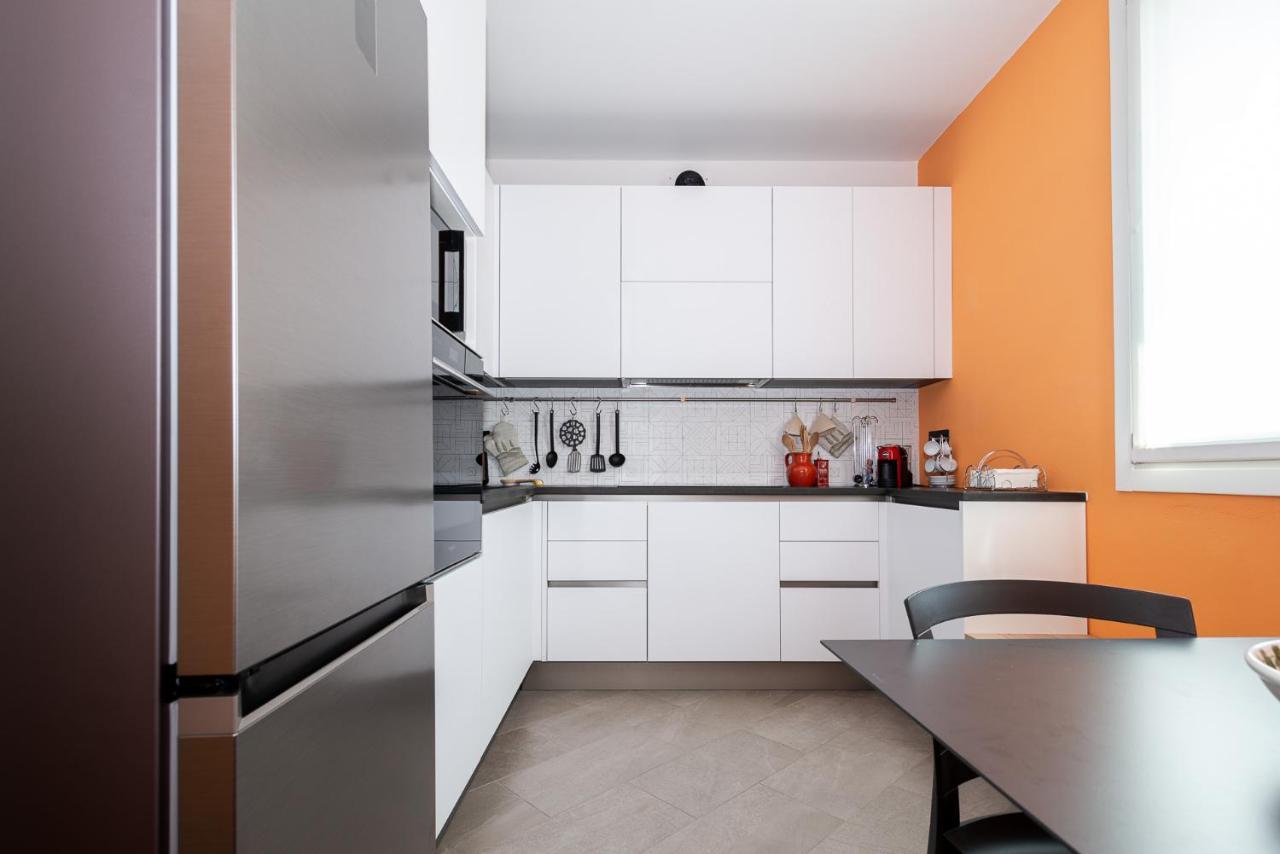 Mg House Luxury Lägenhet Como Exteriör bild